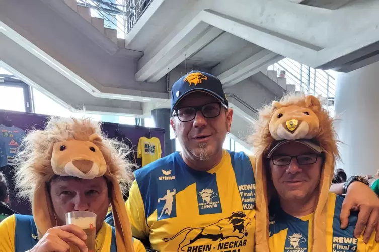 &Uuml;berzeugte Final Four-Besucher sind Bernd, Hajo und Matthias aus Karlsruhe.