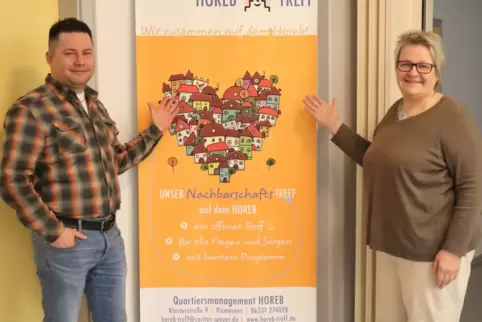  Die Macher im Horeb-Treff: Quartiersmanagerin Barbara Nelke und Ehrenamtskoordinator Björn Heinrich verantworten die Weiterentw