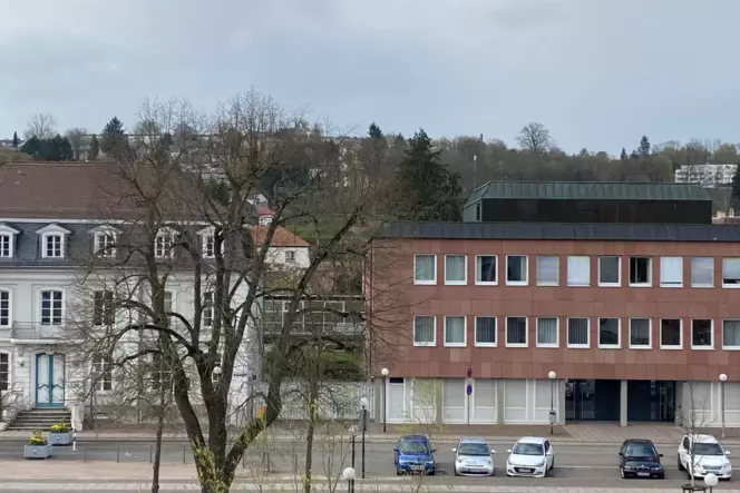 Das Landgericht in Zweibrücken. Knapp 20 Verhandlungstage sind im Bankrott-Prozess angesetzt. Das Landgericht in Zweibrücken. Knapp 20 Verhandlungstage sind im Bankrott-Prozess angesetzt.