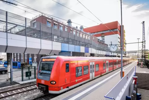 Die BASF ist ins Netz der S-Bahn Rhein-Neckar integriert. 