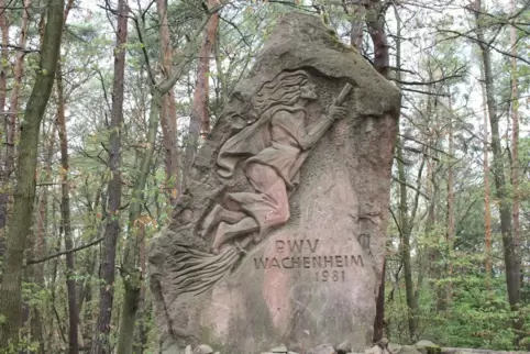 Am Hexenstein wird’s gruselig.