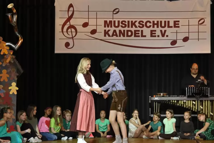 Beim „Tag der offenen Ohren“ brachte die Musikschule vor vier Jahren „Hänsel und Gretel“ auf die Bühne. 