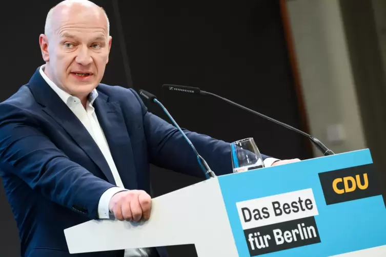 Kai Wegner spricht beim Landesparteitag der Berliner CDU. 