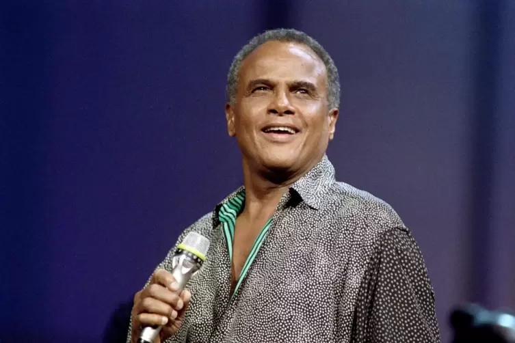 Sohn eines Seemanns, der Freund von Nelson Mandela und Interpret karibischer Musik: Harry Belafonte. 