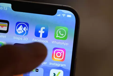 Wie war das nochmal? Hilfe zur Bedienung von digitalen Geräten gibt es beim Treff „IT – Vom Einsteiger bis zum Profi“.