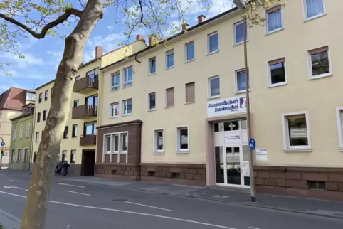 Die Baugesellschaft Frankenthal (BGF) – hier die Zentrale in der Eisenbahnstraße – investiere zu wenig in ihre rund 1900 Wohnung