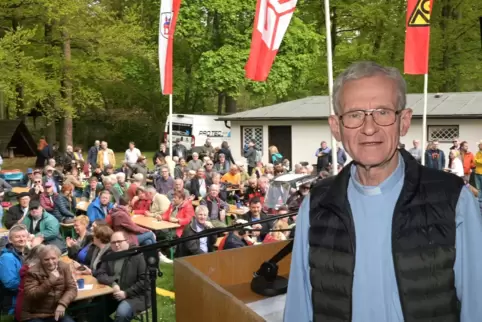 Katholischer Pfarrer aus Köln als Mairedner in Speyer: Franz Meurer findet klare Worte.