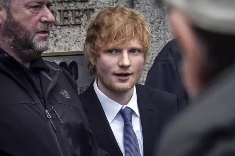 Ed Sheeran steht vor Gericht. Er soll bei seinem Hit „Thinking out loud“ plagiiert haben.