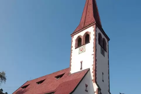 Wird umfassend saniert: die Christuskirche in Eppstein. 