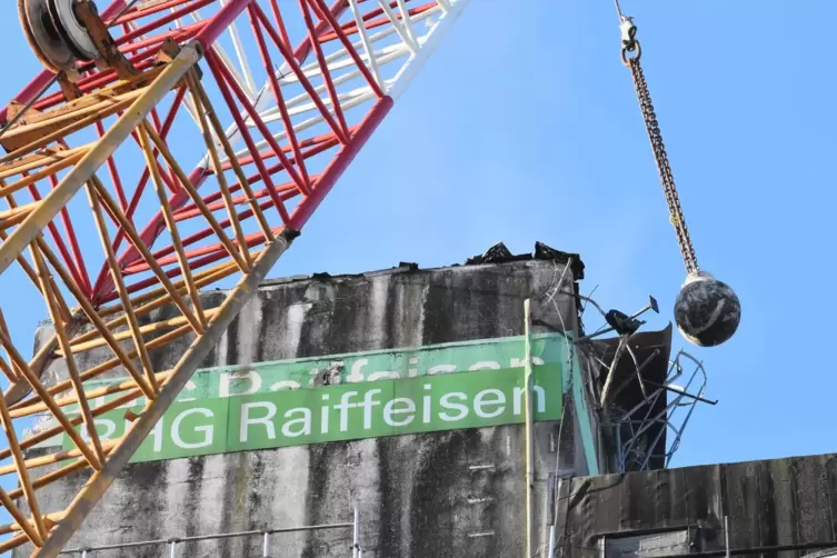 Einst prägte das Raiffeisen-Silo das Stadtbild. Mitte 2020 wurde es abgerissen.