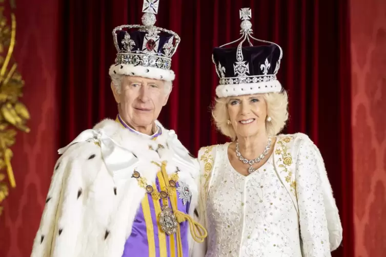König Charles und Königin Camilla. 