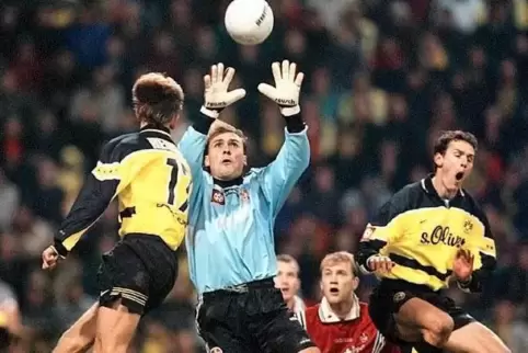 Zupackend: Andreas Reinke, hier in einem Spiel gegen Borussia Dortmund. 