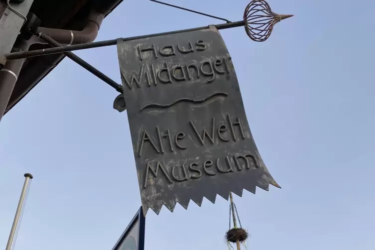 Das Alte Welt Museum befindet sich mitten im Ort im Haus Wildanger. 