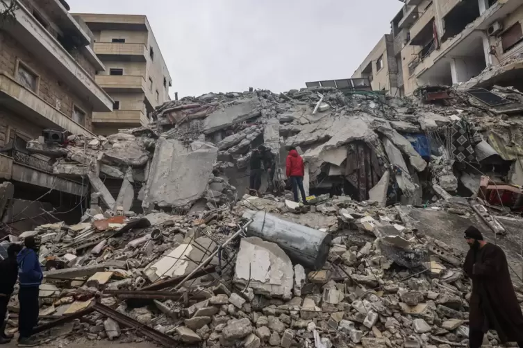 Ein verheerendes Erdbeben hat Anfang Februar in der T&uuml;rkei und in Syrien mehr als 900 Menschen das Leben gekostet.