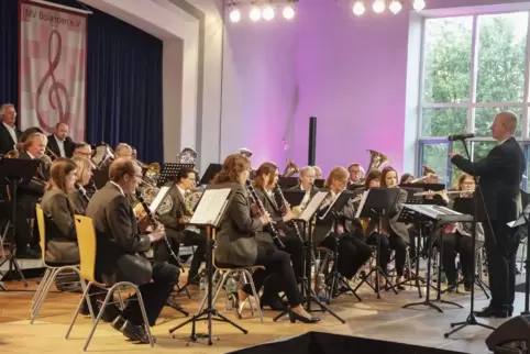 Im Konzert des Musikvereins Bolanden gaben sich Georg Friedrich Händel und Roy Black die Klinke in die Hand. 