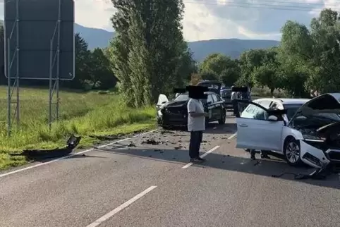 Die Unfallstelle bei Edenkoben. 