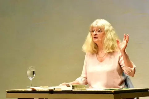 Spricht in Freinsheim über Hilde Domin: Marion Tauschwitz. 