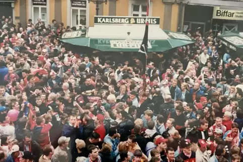 Tausende Fans feierten auf dem St.-Martins-Platz die Meisterschaft der Roten Teufel.