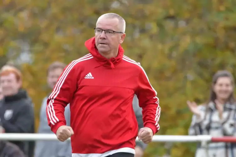 Der TuS Finkenbach will in der nächsten Saison nicht mehr mit ihm zusammenarbeiten: Alexander Raab, der Chefcoach der SG Finkenb
