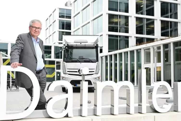 Martin Daum (63) ist seit der Börsennotierung von Daimler Truck im Dezember 2021 dessen Vorstandschef. Der gebürtige Karlsruher 
