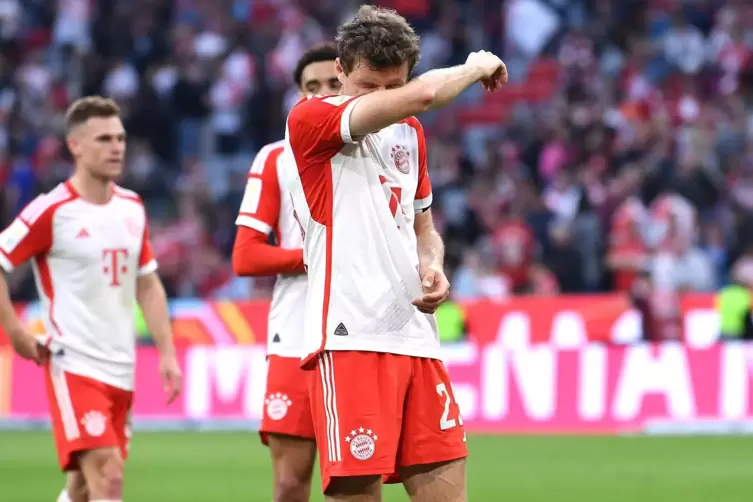 Angeschlagen: Thomas M&uuml;ller spielte in einem &bdquo;Thomas-M&uuml;ller-Spiel&ldquo;. Das Ruder herumrei&szlig;en konnte er aber nicht, genauso wenig wi