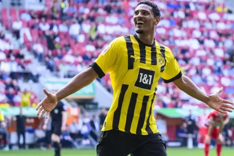 Torjäger: Sébastien Haller.