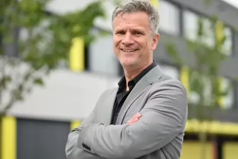 Steffen Wagner ist neuer Leiter der Integrierten Gesamtschule Deidesheim-Wachenheim. 