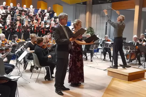 Höhepunkt der viertägigen Reise war das Konzert von Kammerorchester, Kirchenchor an St. Ludwig und Kantorei an der Schlosskirche