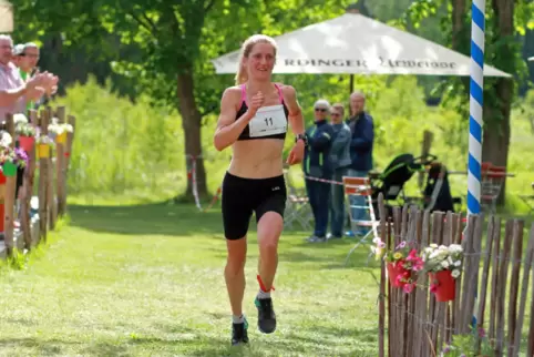 2022 Gewinnerin der Laufserie Wasgaucup: Hyrox-WM-Teilnehmerin Natascha Hartl aus Kaiserslautern. 