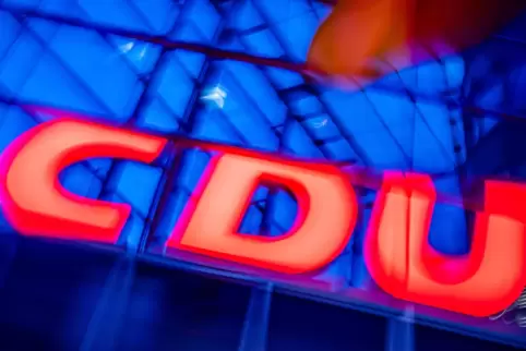 Die Frankenthaler Christdemokraten wirken mit Blick auf den Streit ihrer Spitzenleute hilflos. Die Frankenthaler Christdemokraten wirken mit Blick auf den Streit ihrer Spitzenleute hilflos.