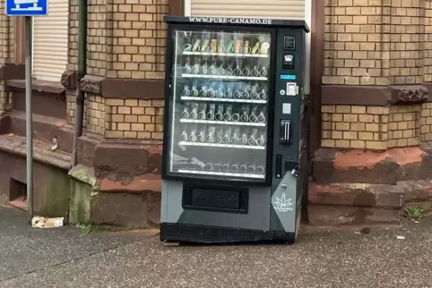 Ein CBD-Automat, wie der in Pirmasens, wurde nun von Dieben geplündert. 