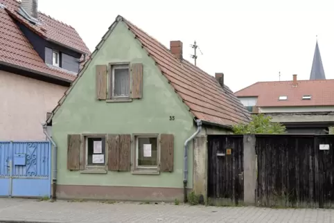 Eines der Häuser, die in Maxdorf als Unterkunft infrage kommen könnten. 