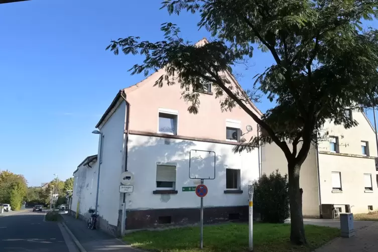 Unterkunft für Menschen, die sonst keine Wohnung hätten: das Gebäude im Boligweg in Dudenhofen. 
