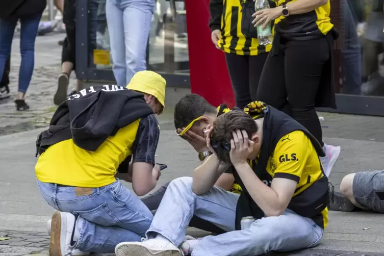 Die Fans hatten sich auf eine gro&szlig;e Fete gefreut &ndash; doch Mainz war der Partycrasher. 