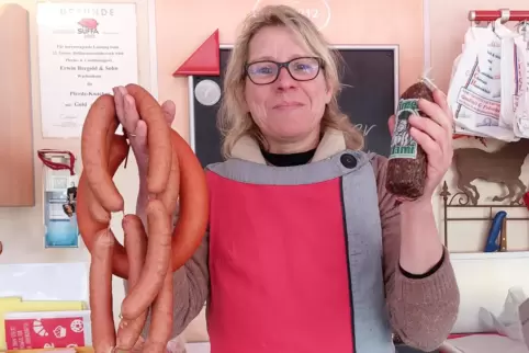 „Pferdefleisch ist sehr eisenhaltig sowie cholesterin- und fettarm“, sagt Verkäuferin Christine Bergold. 