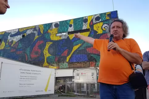 Helmut van der Buchholz in Aktion.