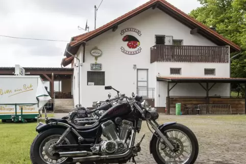 Die Cavemen haben das Clubheim in der Schönenberg-Kübelberger Bahnhofstraße nahezu in Eigenleistung umgebaut. 