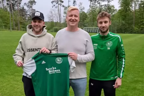 Das neue Trainerteam der TSG Trippstadt: Maurice Mages, Simon Henrich, Tim Herbrand (von links).