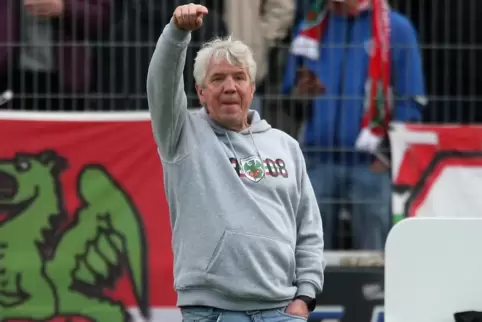 Seit Januar hauptberuflich Trainer in Worms: Peter Tretter, der mit dem FKP zweimal in die Regionalliga auf- und einmal abstieg.