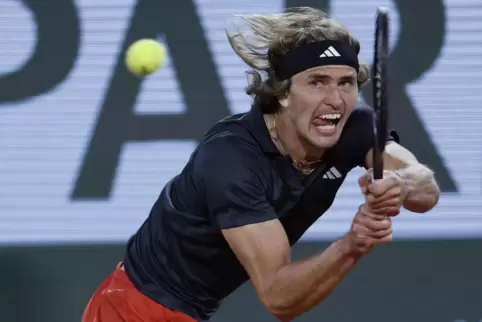 Eine Runde weiter in Paris: Alexander Zverev. 