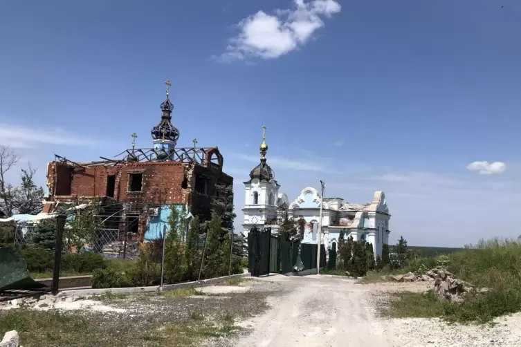 Auch das Frauenkloster wurde zerstört in Bohorodytschne, das als schicke Sommerfrische in der „Donezker Schweiz“ galt. 