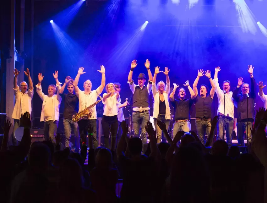 Dieses Jahr will die Band Brass Machine den Besuchern der Bierwoche einheizen.