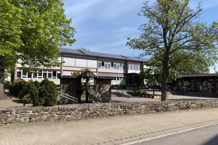 Die Grundschule in Edesheim. 