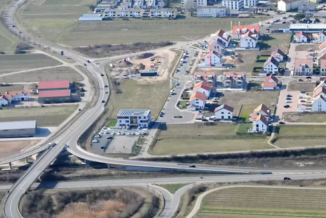 Der geplante Fronhof-Supermarkt ist Thema im Wahlkampf.