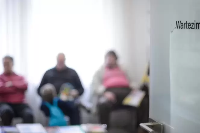 Lange Wartezeiten für Untersuchungen oder Termine sind inzwischen an der Tagesordnung. Lange Wartezeiten für Untersuchungen oder Termine sind inzwischen an der Tagesordnung.