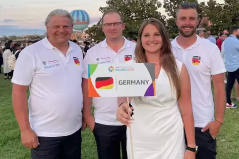 Team Germany: Peter Rolli, Stefan Springer, Laura Rolli und Joshua Gröner (von links).