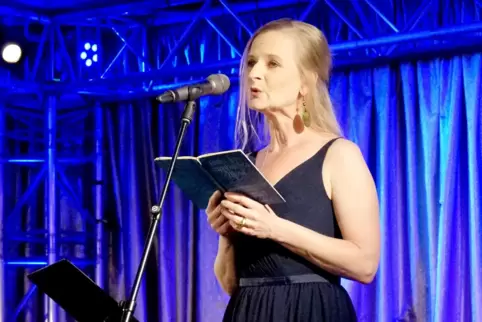 Dominique Engler machte mit drei Kolleginnen die „Blaue Stunde“ zur „Reinen Frauensache“.