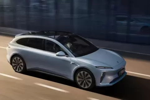 Elektrischer Kombi für Premiumsegment: Nio hat den ET5 Touring für das vierte Quartal angekündigt. 