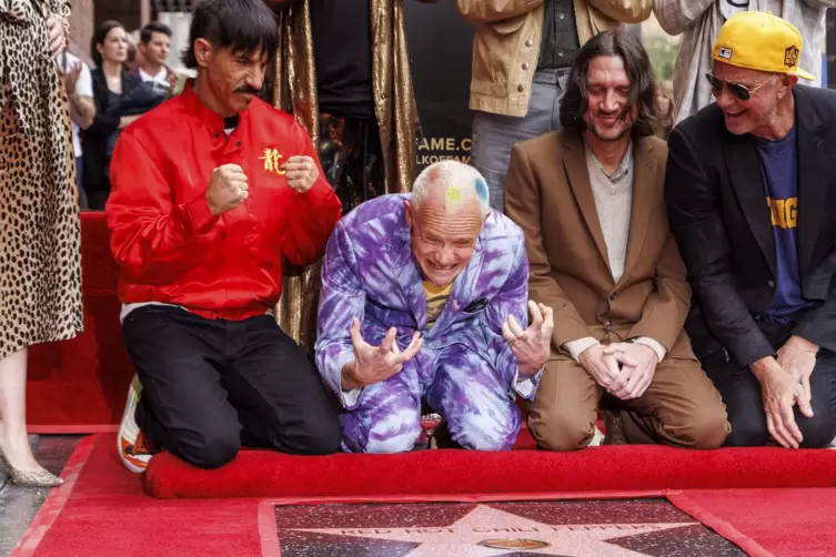 Große Nummer: Hier feiern die Red Hot Chili Peppers ihren Stern auf dem Walk of Fame in Hollywood. 