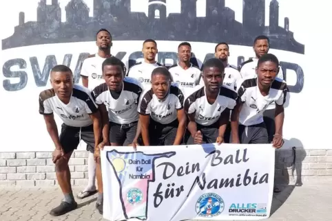 Der Verein Amatuks läuft künftig unter anderem in den Vereinsfarben Schwarz und Weiß der FG 08 Mutterstadt auf. 